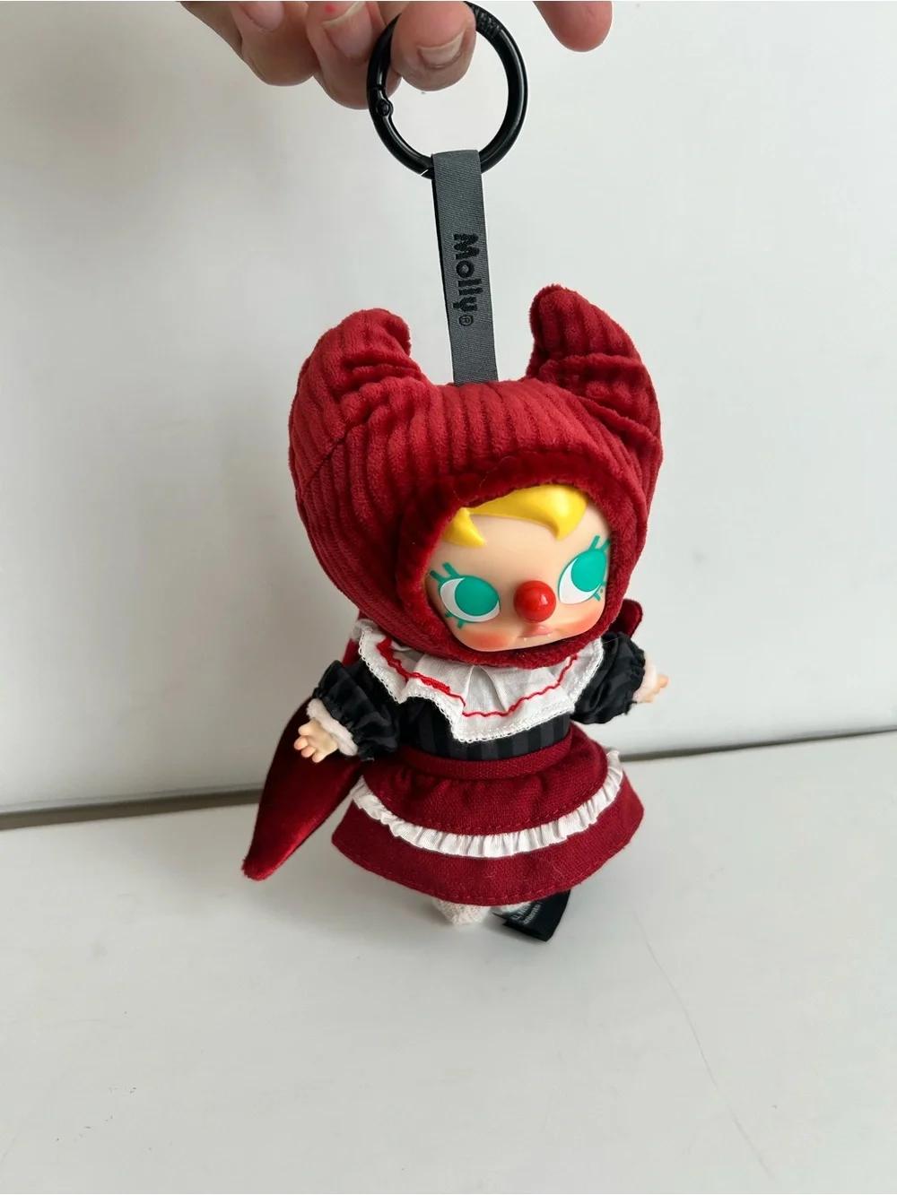 MOLLY Pop Mart Why So Serious Vinyl Plush Pendant Series Crimson Dancer